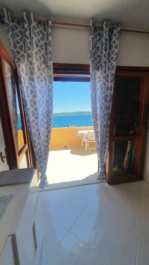Appartamento Oltremare Vista Mare La Maddalena  Bagian luar foto